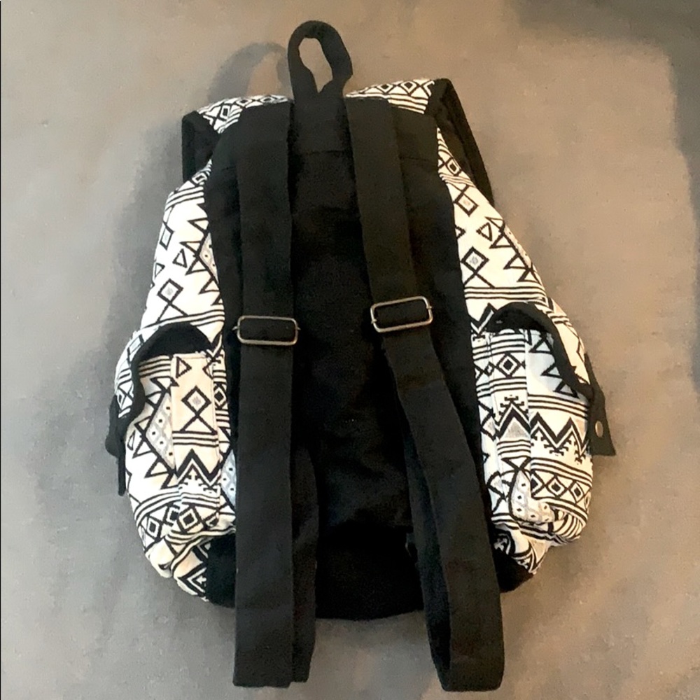 Backpack - Picture 2 of 3